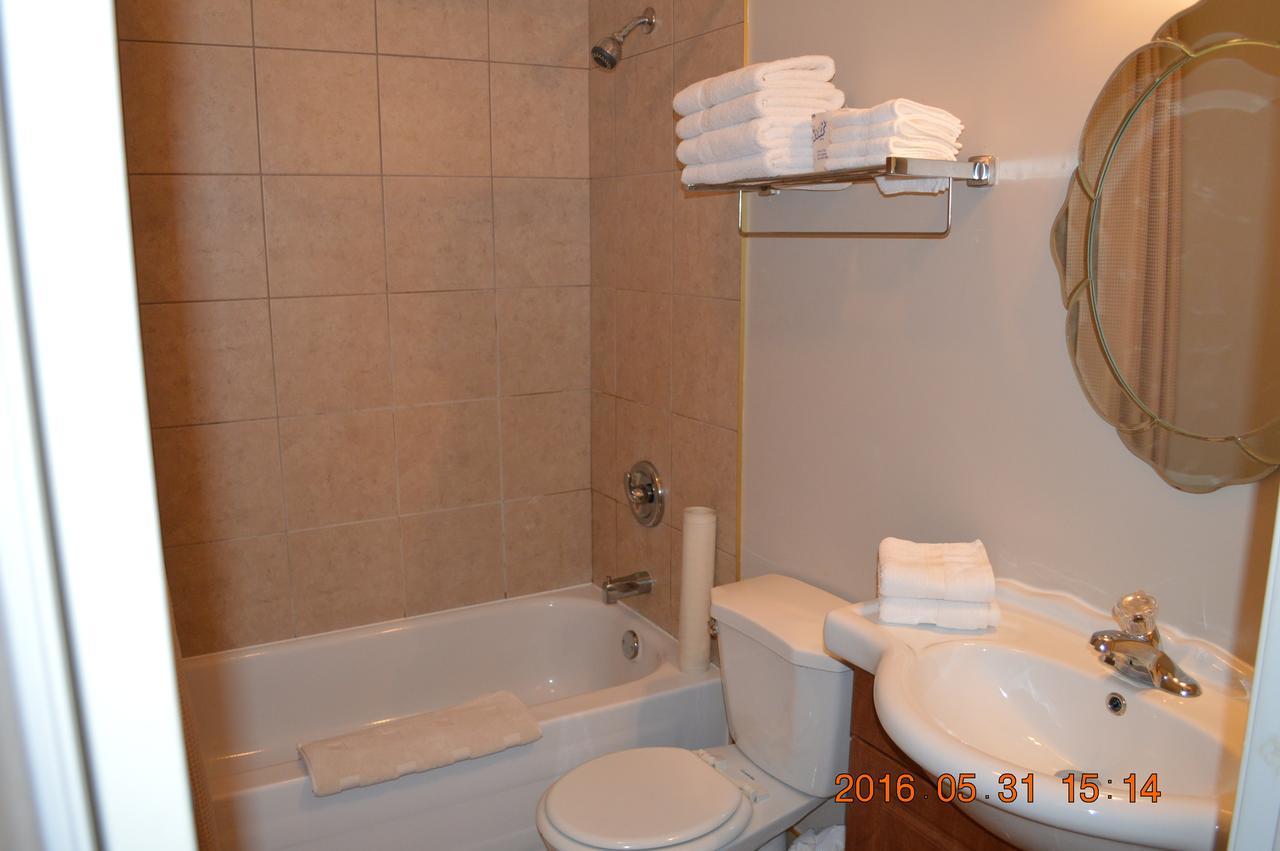 Motel-Auberge Hélene Victoriaville Esterno foto