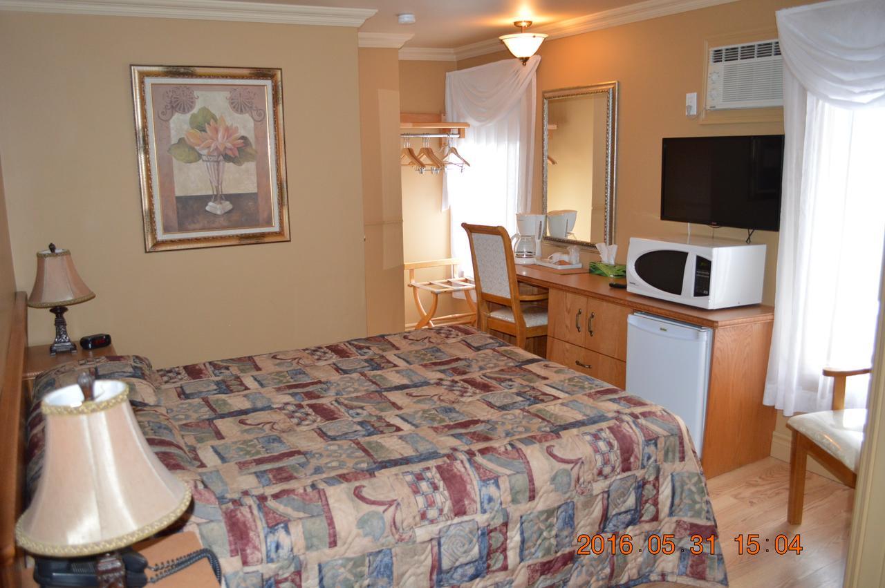 Motel-Auberge Hélene Victoriaville Esterno foto